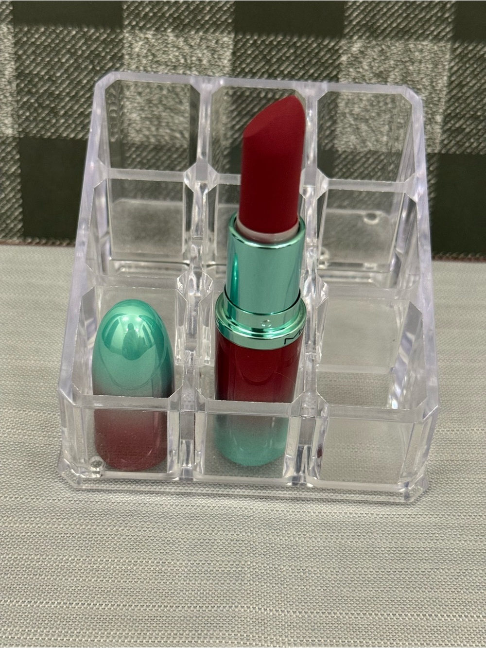 MAC Cosmetics Red Lipstick in Turquoise-Accent Tube(Captive Audience )
